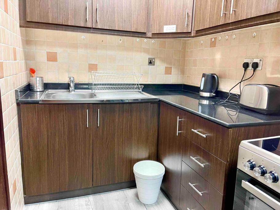 Cozy Upgraded Residential Flat With Sea, Mangrove, Pool View - 1203 Not Hotel Abu Dhabi Ngoại thất bức ảnh