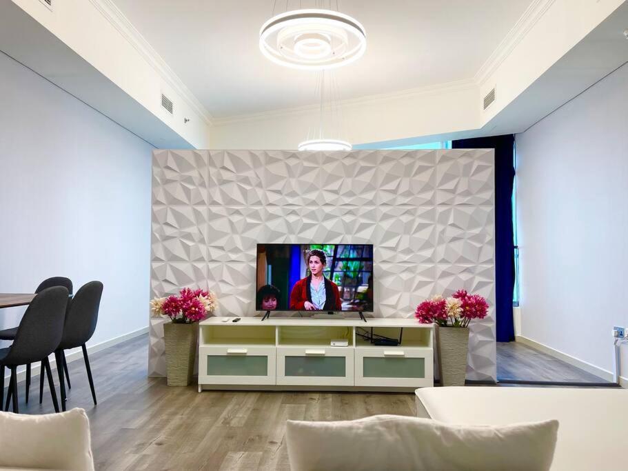 Cozy Upgraded Residential Flat With Sea, Mangrove, Pool View - 1203 Not Hotel Abu Dhabi Ngoại thất bức ảnh