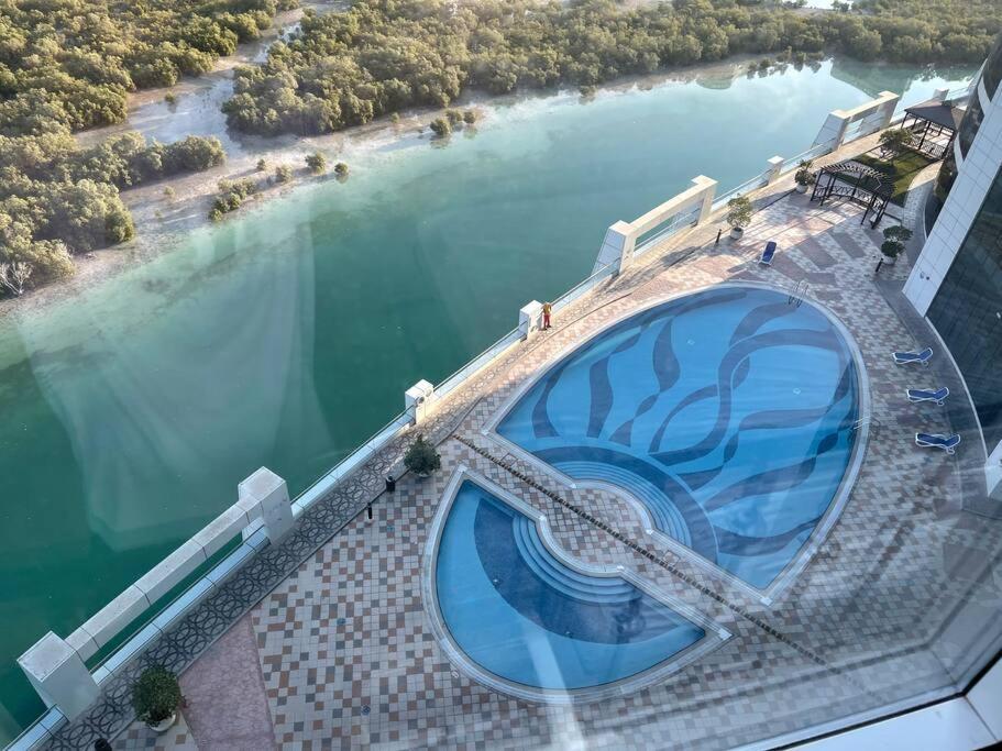 Cozy Upgraded Residential Flat With Sea, Mangrove, Pool View - 1203 Not Hotel Abu Dhabi Ngoại thất bức ảnh