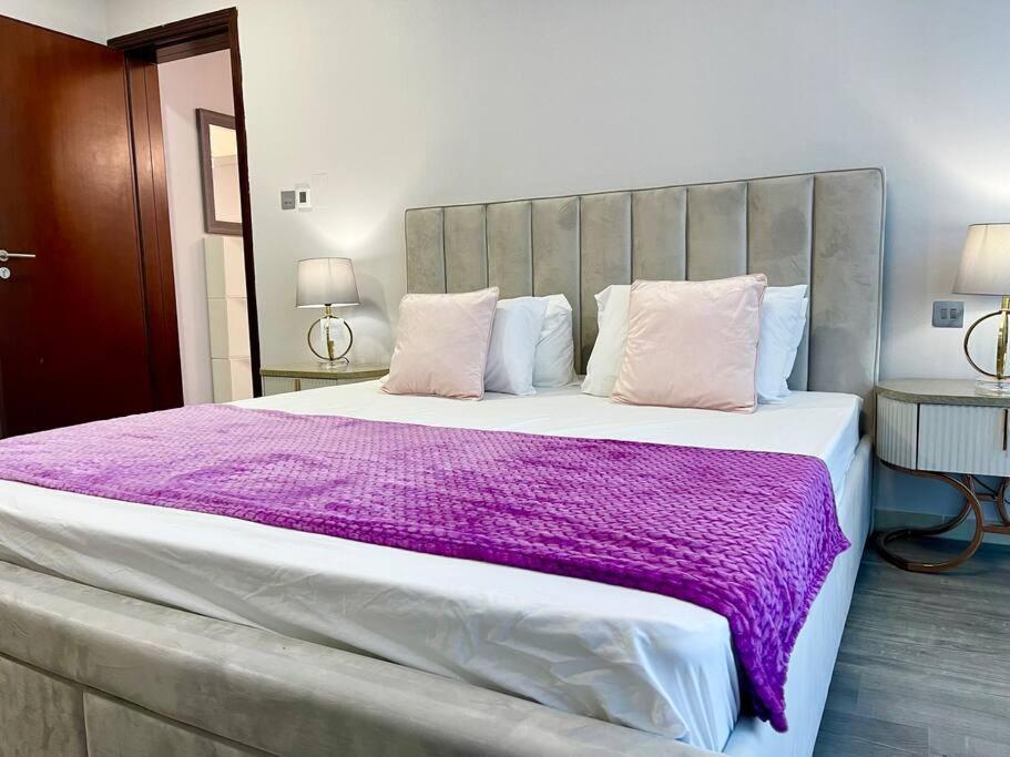 Cozy Upgraded Residential Flat With Sea, Mangrove, Pool View - 1203 Not Hotel Abu Dhabi Ngoại thất bức ảnh