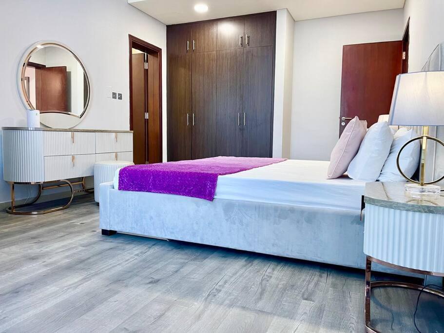 Cozy Upgraded Residential Flat With Sea, Mangrove, Pool View - 1203 Not Hotel Abu Dhabi Ngoại thất bức ảnh