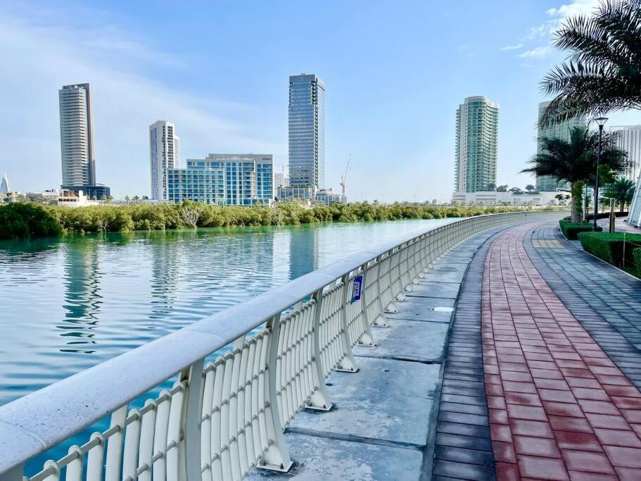 Cozy Upgraded Residential Flat With Sea, Mangrove, Pool View - 1203 Not Hotel Abu Dhabi Ngoại thất bức ảnh